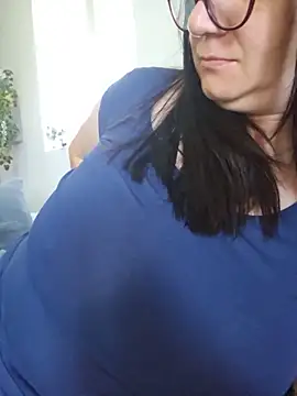 KristenVega online show from June 16, 2026, 7:08 am