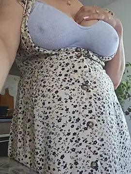 KristenVega online show from June 17, 2026, 8:03 am