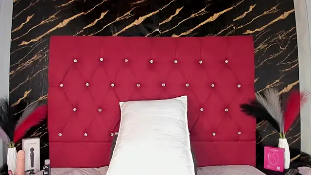 BeckyyVega online show from June 10, 2026, 3:19 am