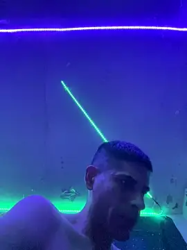 Megaman77777 online show from November 19, 2025, 6:02 am