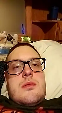 Snapshot of 420getsmehorny chatting on December 3, 2024, 1:25 am 420getsmehorny online show from December 3, 2024, 1:25 am