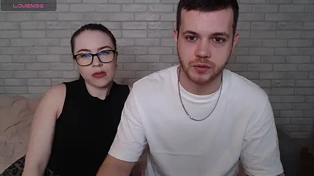 Fuckyoursecretary69 online show from May 28, 2026, 10:32 am