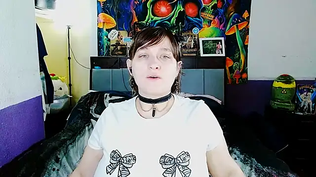 Chloenightmare online show from April 22, 2026, 7:53 pm