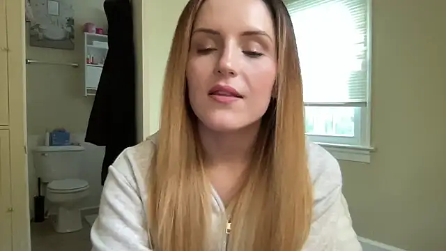 sexylilly69 online show from June 21, 2026, 11:21 pm