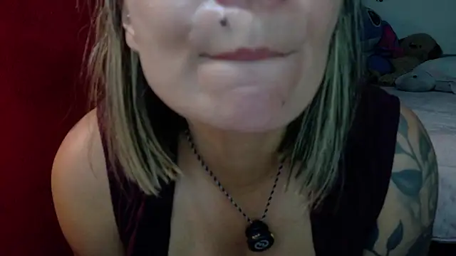 charlotedoll online show from June 7, 2026, 10:09 am
