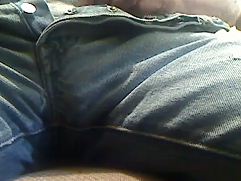 markluvskitty online show from June 5, 2026, 12:33 pm