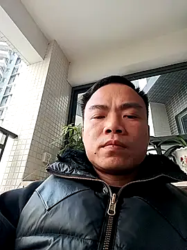 Zz0519 online show from March 12, 2026, 5:24 am