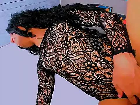 nathasha-hotts online show from June 18, 2026, 1:16 pm