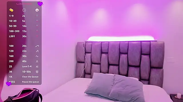 ambarcarterr online show from February 20, 2025, 2:35 pm