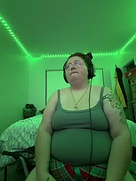 BBW2320 online show from June 30, 2026, 2:11 am
