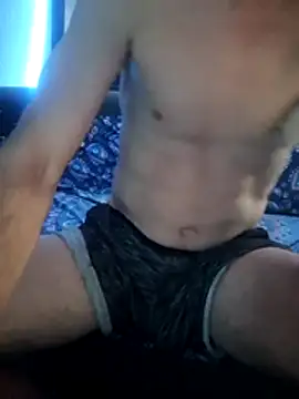 Snapshot of SquirtLover_XL chatting on June 18, 2026, 1:37 am SquirtLover XL online show from June 18, 2026, 1:37 am