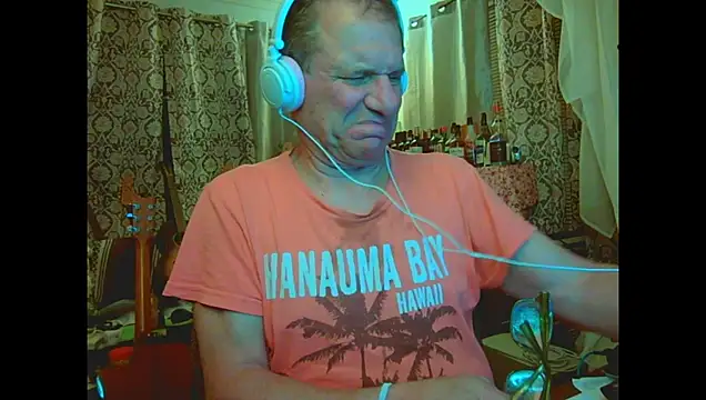 coryassman online show from July 4, 2026, 5:36 am