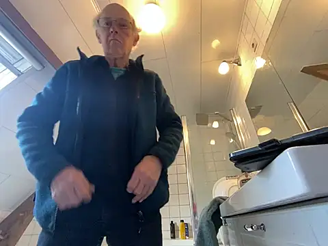 martxxxxx online show from March 1, 2026, 10:15 am