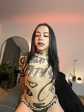 Vonmodel1 online show from June 23, 2026, 7:34 pm