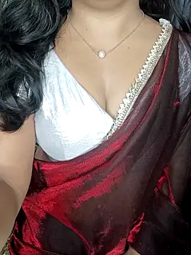 Tanvi-patil online show from May 25, 2026, 5:33 pm