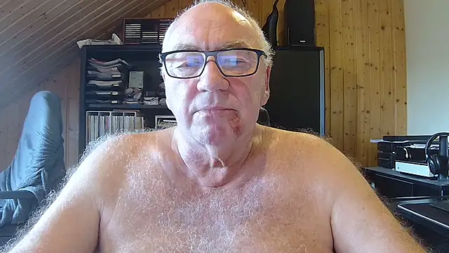 biggandybig online show from June 12, 2026, 10:57 am