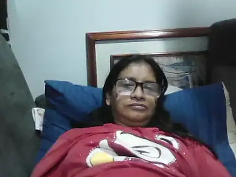 titssmall123 online show from January 31, 2025, 6:35 am