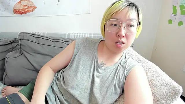 luxgray online show from June 14, 2026, 1:23 pm
