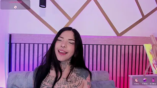 NinaInk online show from May 21, 2026, 12:13 pm