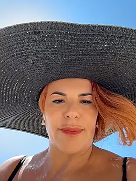 Selvaggia official83 online show from June 9, 2026, 1:45 pm