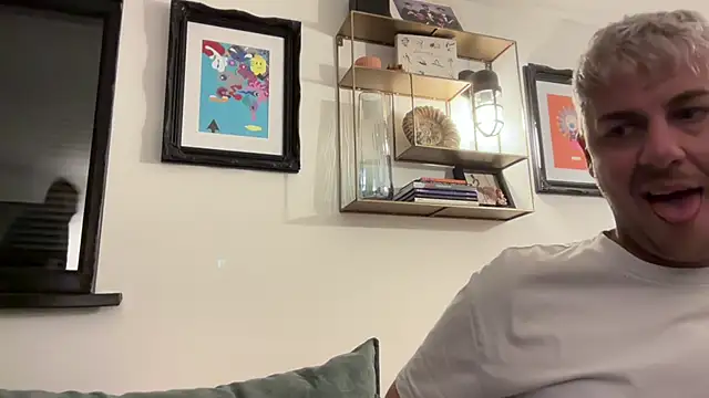 MyStrangeAddiction online show from April 21, 2026, 8:04 pm