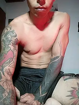 Snapshot of chero_95 chatting on October 28, 2025, 2:01 am chero 95 online show from October 28, 2025, 2:01 am