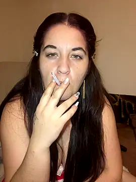 yzabell18 online show from December 22, 2025, 10:21 pm