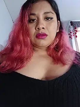 olivia stylinnson online show from July 3, 2026, 7:53 pm