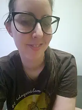 Sarah459 online show from June 23, 2026, 8:40 pm