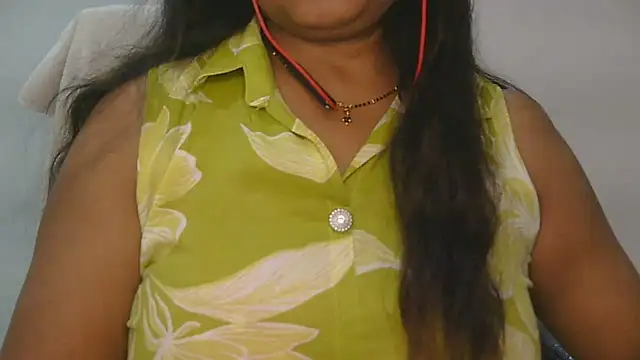 Cute Ruhi99 online show from May 27, 2026, 8:11 am
