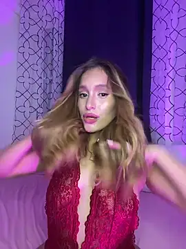 Agnescruzz online show from March 30, 2026, 11:39 pm