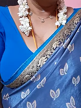 ananya956 online show from June 19, 2026, 1:50 pm