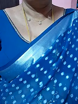 ananya956 online show from June 14, 2026, 4:19 pm