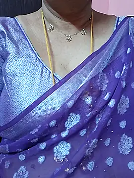 ananya956 online show from June 25, 2026, 2:31 am