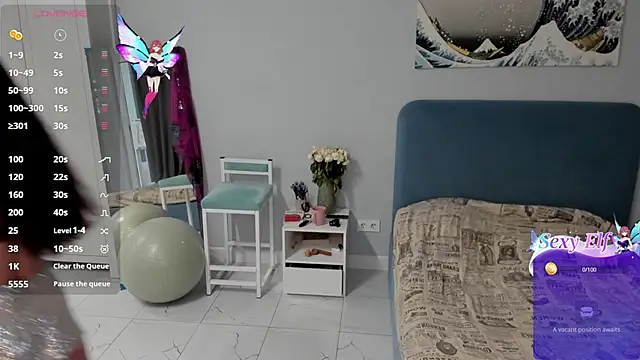 Julia  Frey online show from May 23, 2026, 3:05 am