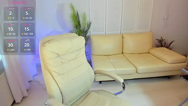 Daniela Kitty  online show from June 12, 2026, 8:56 am