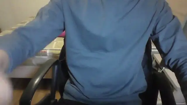 YunheLEE online show from April 7, 2026, 2:19 pm