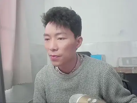 xhqds online show from December 17, 2024, 8:01 am