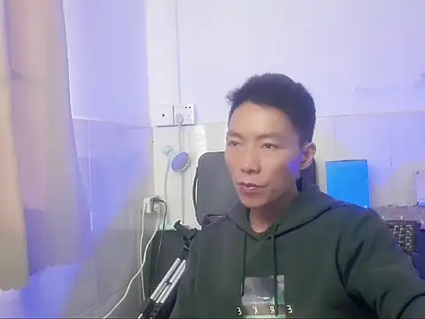 xhqds online show from December 31, 2024, 7:31 am