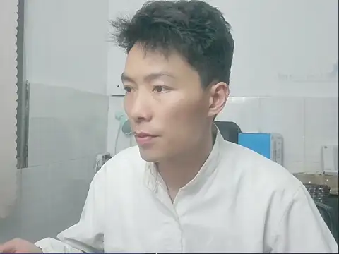 xhqds online show from December 2, 2024, 12:35 pm