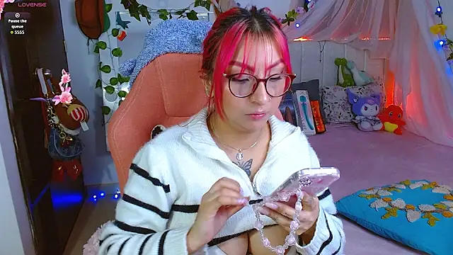 Littlerouse  online show from June 16, 2026, 9:31 am