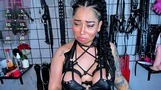 sadistic aradia online show from June 11, 2026, 11:57 pm