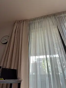 Snapshot of alejo_cute chatting on April 1, 2026, 1:41 pm alejo cute online show from April 1, 2026, 1:41 pm