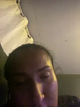 luna asss online show from February 25, 2026, 9:36 pm