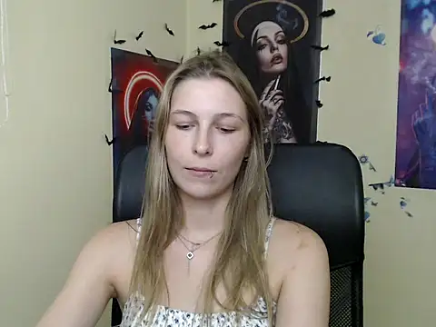 StrangerGi online show from June 29, 2026, 10:26 am