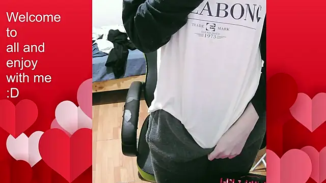 Snapshot of Twink_martinboy chatting on November 29, 2025, 5:18 am Twink martinboy online show from November 29, 2025, 5:18 am