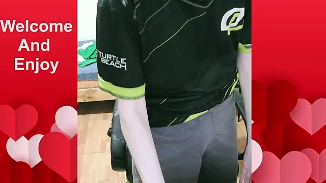 Snapshot of Twink_martinboy chatting on March 4, 2026, 1:35 am Twink martinboy online show from March 4, 2026, 1:35 am