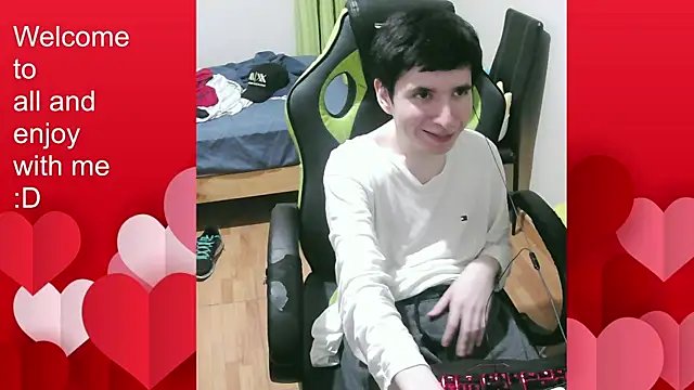 Snapshot of Twink_martinboy chatting on November 9, 2025, 5:22 am Twink martinboy online show from November 9, 2025, 5:22 am