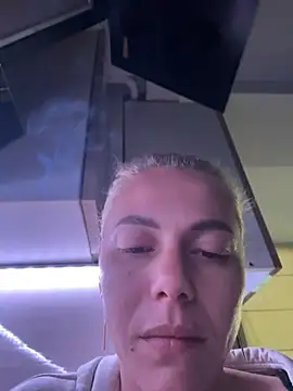 tanyagrey online show from May 29, 2026, 5:35 am
