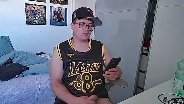 Marioo4k online show from May 14, 2026, 8:22 am